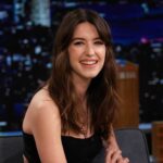 Daisy Edgar-Jones Instagram - @daisyedgarjones tries Girl Scout Cookies for the first time! #FallonTonight