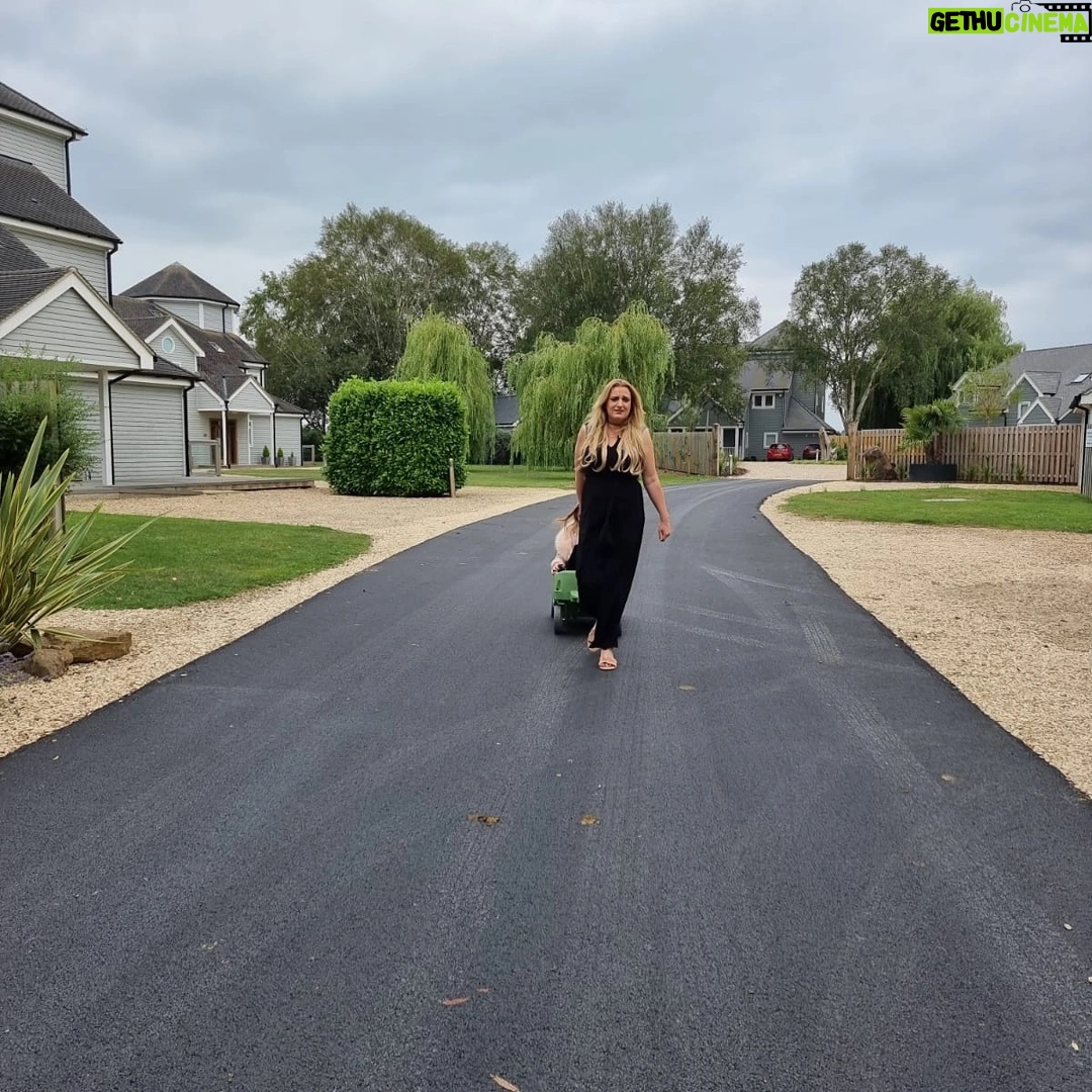 Daisy May Cooper - 54.9K Likes -