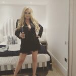 Daisy May Cooper Instagram - Getting my Pammy Anderson on