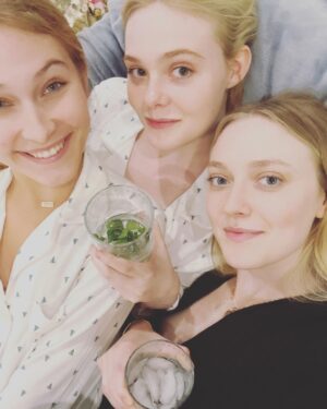 Dakota Fanning Instagram - ✨ HNY from my pack to yours ✨