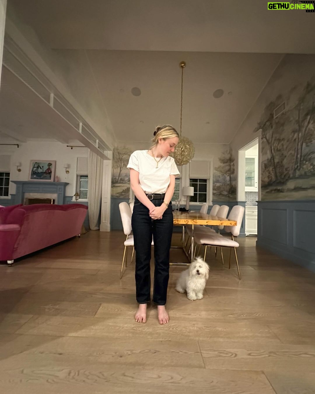 Dakota Fanning Instagram - As we near the end of 2023, I like to reflect on the places I’ve been this year. Throughout the different climates I’ve been to, La Crème is always my go-to skincare product to keep my skin balanced and healthy. #CPBCollective