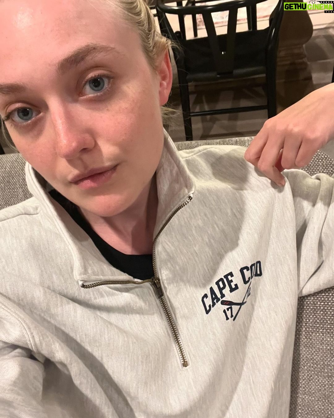 Dakota Fanning Instagram - As we near the end of 2023, I like to reflect on the places I’ve been this year. Throughout the different climates I’ve been to, La Crème is always my go-to skincare product to keep my skin balanced and healthy. #CPBCollective