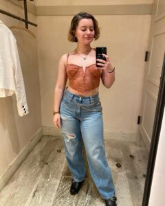 Dalila Bela Instagram - Went shopping!! Featuring @anthropologie and @dintaifungusa!!!