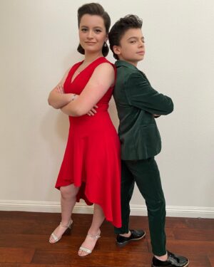 Dalila Bela Instagram - I had so much fun at the #junglecruise premier!!! The movie was stunning, and I can’t wait for you all to see it on July 30th!!! My youngest brother, @raphaelalejandro22, plays “Zaqueu” alongside @therock, #emilyblunt, #paulgiamatti, @jackwhitehall, @edgarramirez25, and #jesseplemons!!! 

Here are some BTS and red carpet pictures from the premier!!

Thank you @_dreadiaz_ for the gorgeous makeup!!
Thank you @thisisbabe for the beautiful hairstyle!!!