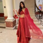 Dalljiet Kaur Instagram - Happy times !!! . . . Thanks @nidhikurda for the outfit by @the_clothing_rack_ ❤️
