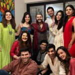 Dalljiet Kaur Instagram - Happy us ! Hope u guys had superb Diwali celebrations too ♥️