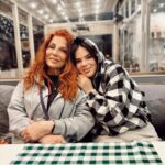 Damla Ersubaşı Instagram – Annneemmmmm♥️♥️♥️♥️♥️