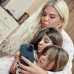 Damla Ersubaşı Instagram – Öpücükgillerrr💋😂 iyi gecelerr