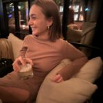 Damla Sönmez Instagram - How fast the mood changes 🫰🏻