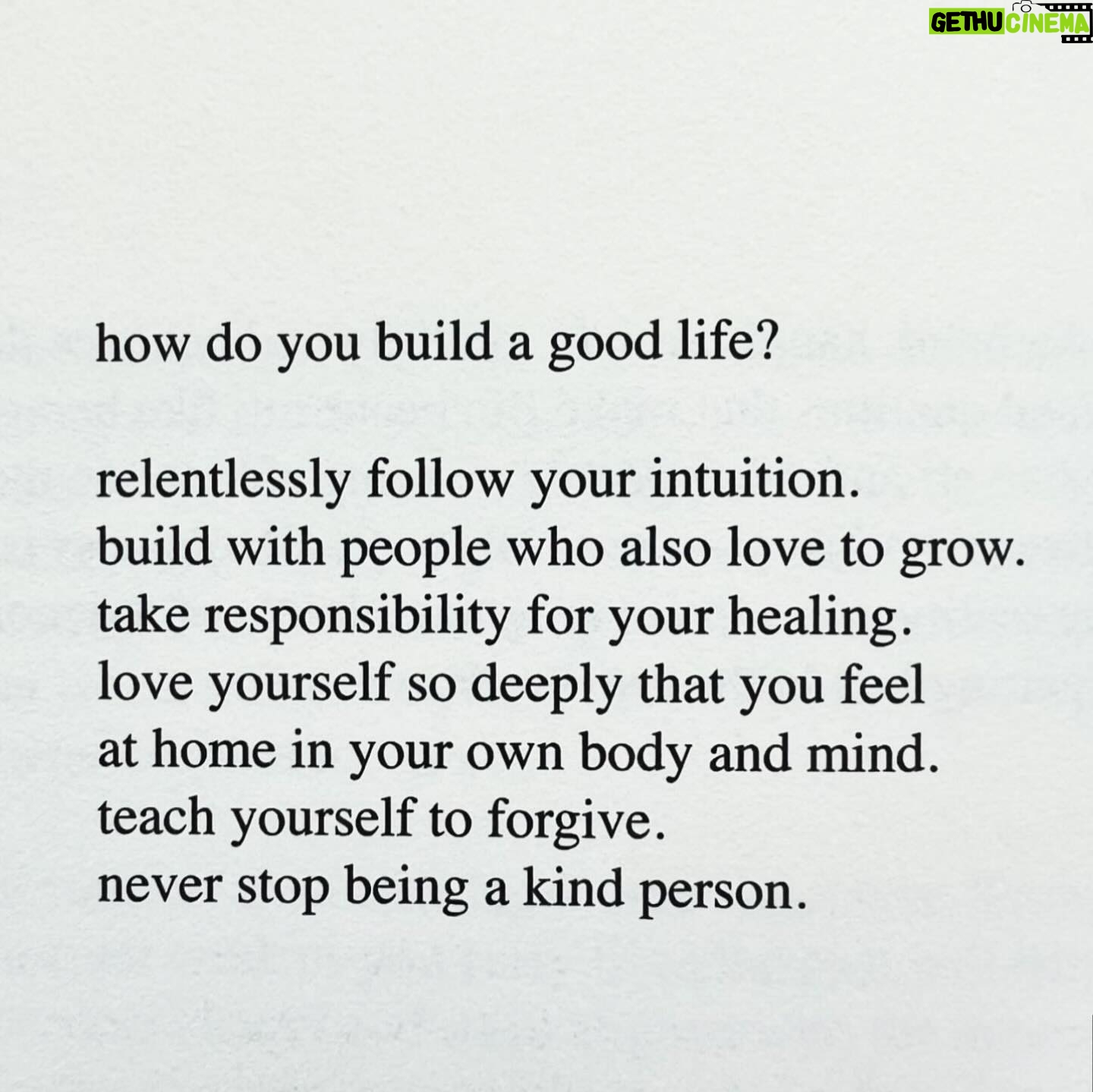 Damla Sönmez Instagram - how do you build a good life ? 🎡 @youngpueblo has the formula… 🌹