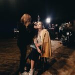 Damla Sönmez Instagram – Another night at the office. 💙
1. The pose
2. The reality