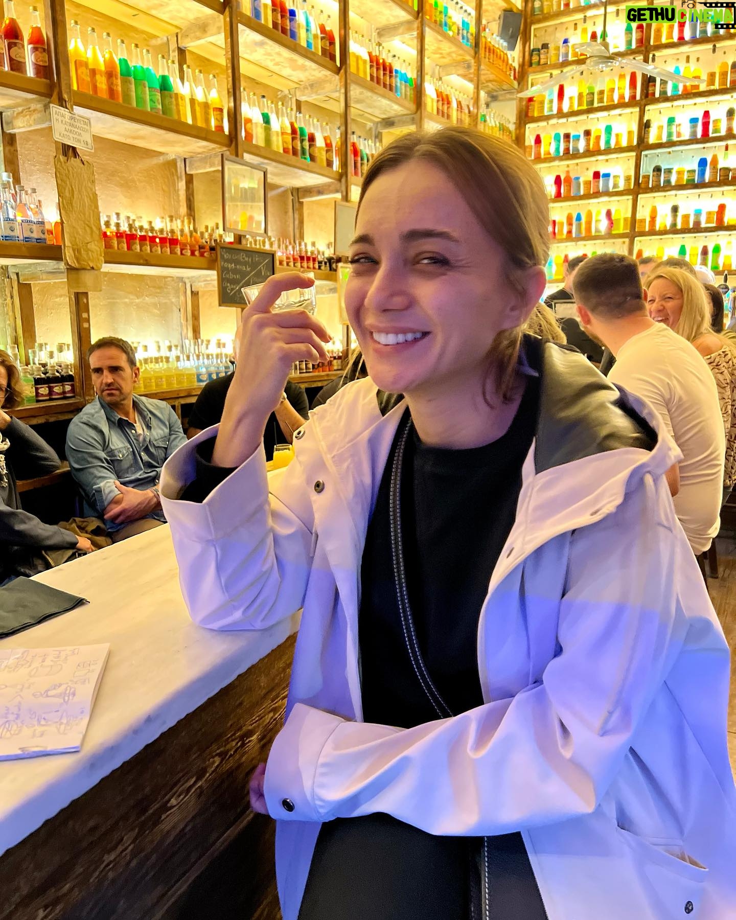 Damla Sönmez Instagram - At my fav spot in Athens w. my fav human 🏛️