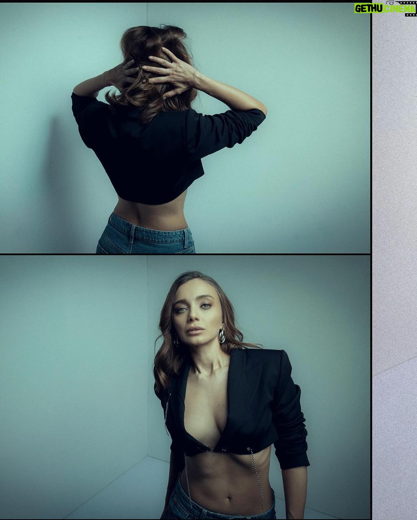 Damla Sönmez Instagram - 🐦🔥 photos: @muhsinakgunofficial