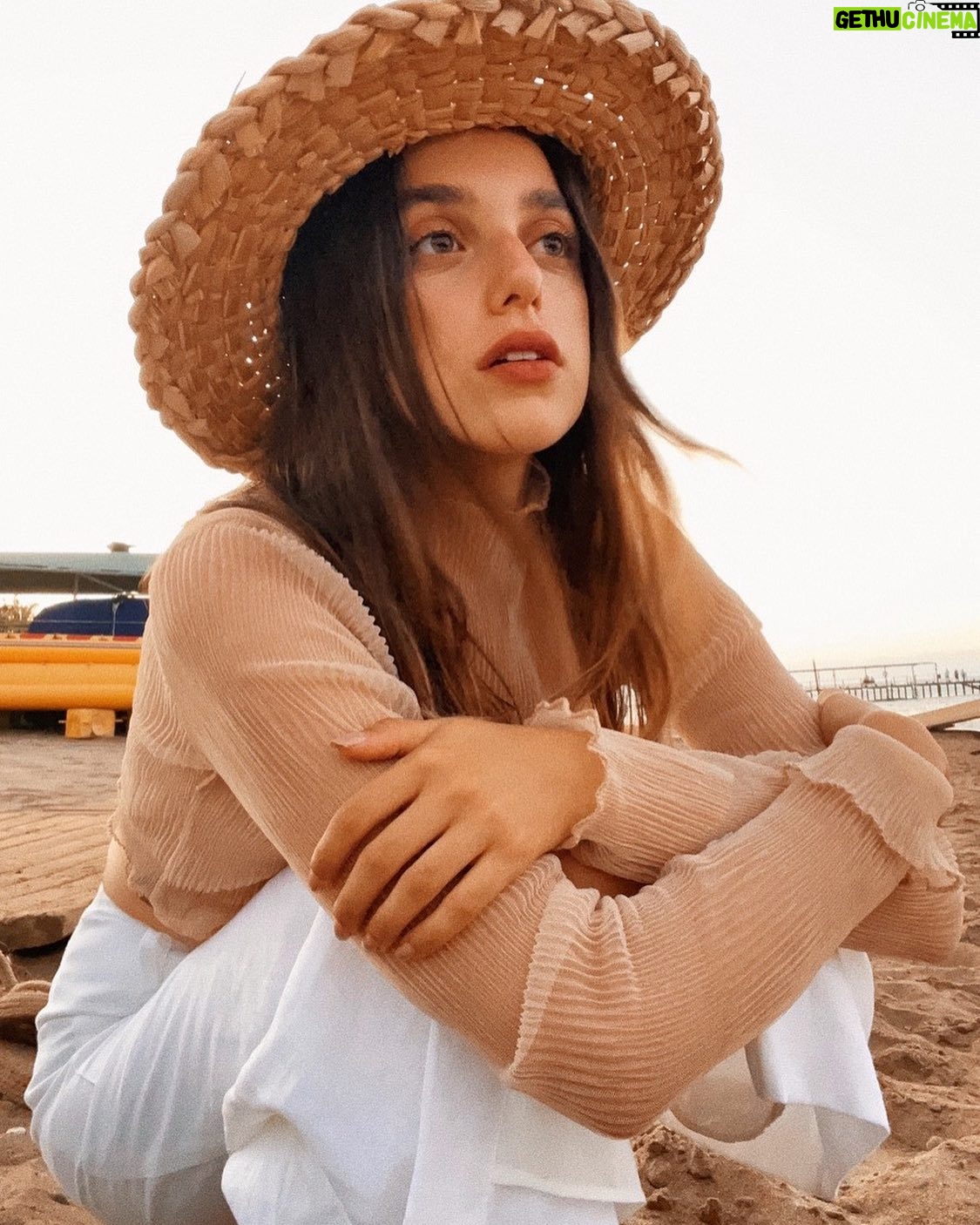 Damlasu İkizoğlu - 182.6K Likes - ⛱