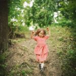 Dana Rogoz Instagram - Alte fotografii de ieri, din prima parte a zilei, cand am găsit un loc perfect pentru picnic, pe malul apei.