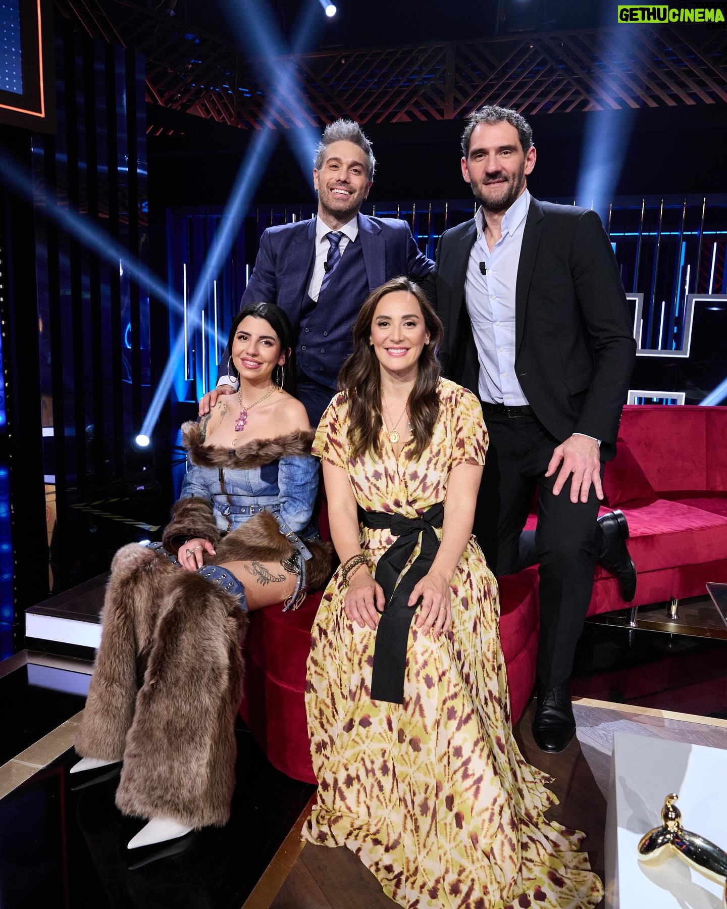 Dani Martínez Instagram - ¡ES HOY! Naiara, Tamara Falcó y Jorge Garbajosa, juntos en Martínez y Hermanos. 22:50 en Cuatro.