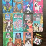 Dani Moreno Instagram - Esse post é um agradecimento à @artechocolatevegano, por uma generosa doação ao @ahimsa.santuariovaledarainha, que hoje cuida de mais de 500 animais resgatados. ♥️ Se você é vegano, vegetariano, intolerante à lactose ou mesmo se está buscando produtos a base de vegetais que não causem mal aos animais, conheça a @artechocolatevegano! A Arte Chocolate é uma empresa familiar que valoriza toda a cadeia de produção do cacau e mantém um compromisso com a preservação ambiental, desde o cultivo até suas embalagens. Todos os chocolates tem embalagens que remetem à natureza e aos animais, alguns deles em homenagem à animais resgatados por santuários, como da bezerrinha Ayni, resgatada pelo Vale da Rainha. 🥹 Eles entregam em todo Brasil comprando pelo site www.artechocolate.com (e assinando a newsletter vc ganha 15% de desconto na primeira compra 🙃). No site, você também encontra os pontos de venda em diversas cidades. Sigam e apoie essa empresa do bem, que ajuda os animais com seus produtos e com ações como esta, ajudando os animais que vivem hoje no Vale da Rainha. 🙏🏼 #ArteChocolate #ChocolateVegano #ChocolatesVeganos #PubliDoBem #ValeDaRainha