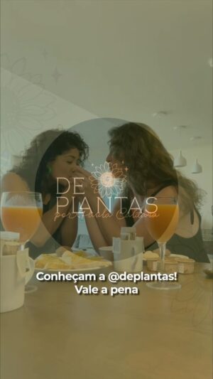 Dani Moreno Instagram - Gente, conheçam a @deplantasveg ! É uma cozinha 100% vegetal, com um cardápio de encomendas incrível e também com esse brunch do vídeo! Aliás, você pode pedir o brunch por delivery ou a chef @paulacaldara pode ir na sua casa ou evento preparar tudo no dia que escolher! Para você que mora no Rio de Janeiro, é uma ótima opção! Segue lá e clica no link na bio deles para fazer seu pedido! Eu e @ingridconte aprovamos as delícias!