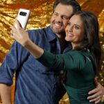 Danica McKellar Instagram - Which photo is your favorite? I'm partial to the candy canes. 🥰🎄 . . Thank you to @thats4ent And @people for the exclusive, capturing some of the magic from this amazing #ChristmasCon weekend! I'll be posting a bunch of shots of reunions with friends and incredible fan encounters soon! ☃️❤️🎁 . . 📸 by @presleyannphoto @shutterstock @thats4ent #shutterstock #christmas