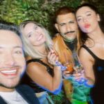 Daniela Aránguiz Instagram - Que contentos y que bien lo pasamos en @zonalatina @canalviax @viaxesports #famíliatvi ❤️✨🥂