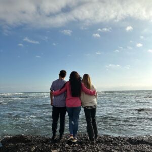 Daniela Aránguiz Instagram - Siempre serán mi prioridad ,  mi 1 opción mi más grande Amor mi Familia ❤️❤️❤️ nos encanto conocer Antofagasta un viaje cortito pero lleno de momentos lindos