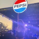 Daniela Castro Instagram – Lolla Pelo ✨📸🥁#lollapalooza junto a @pepsi_cl 
1,2,3 outfit
4. Lo que pedí para lolla
5. Lo que llegó
6. Travis I love you! Daniela Kourntey Castro
7. Foto random arriba los brazos
8. Pelo
9, 10 @pepsi_cl Siempre dándolo todo