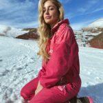 Daniela Castro Instagram - Los artículos se venden por separado ❄️☃️🩷🌬️🩵