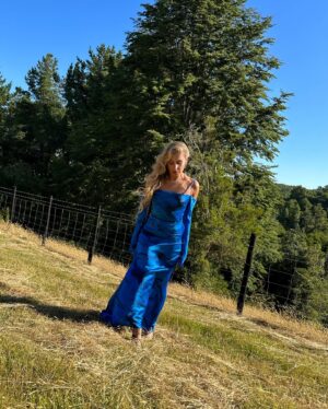 Daniela Castro Instagram - Matrimonio de azul. 💎💙🧿