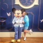 Daniela Luján Instagram - No sé ni qué poner jajajaja no tengo palabras @dreamdestinationsmexico @disneydestinationslatam @disneyworld.latino #viajacondream