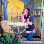 Daniela Luján Instagram - De esas veces que sientes que explotas de felicidad #epcot gracias @dreamdestinationsmexico @disneyworld.latino @disneydestinationslatam #viajacondream