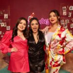 Daniela Luján Instagram - 🍷🍷🍷🍷 se rifaron con las preguntas que mandaron y vamos a contestarlo toooodooooo 👏👏👏 mañana nuevo video de @envinadas_