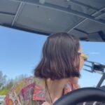 Daniela Melchior Instagram - Call me Captain Mel 🚤👩🏻‍✈️ Learning how to drive a speedboat for @roadhousemovie without being silly and cringe is basically impossible Thank you Bo for your patience 🤪 #roadhousemovie