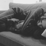 Daniela Melchior Instagram - I’m a tiny creature and my job is staying cozy and warm 🛌 🧚‍♀️ 🐶 🫂🤍