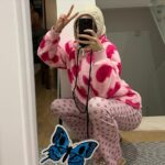 Daniela Melchior Instagram - I’m a tiny creature and my job is staying cozy and warm 🛌 🧚‍♀️ 🐶 🫂🤍