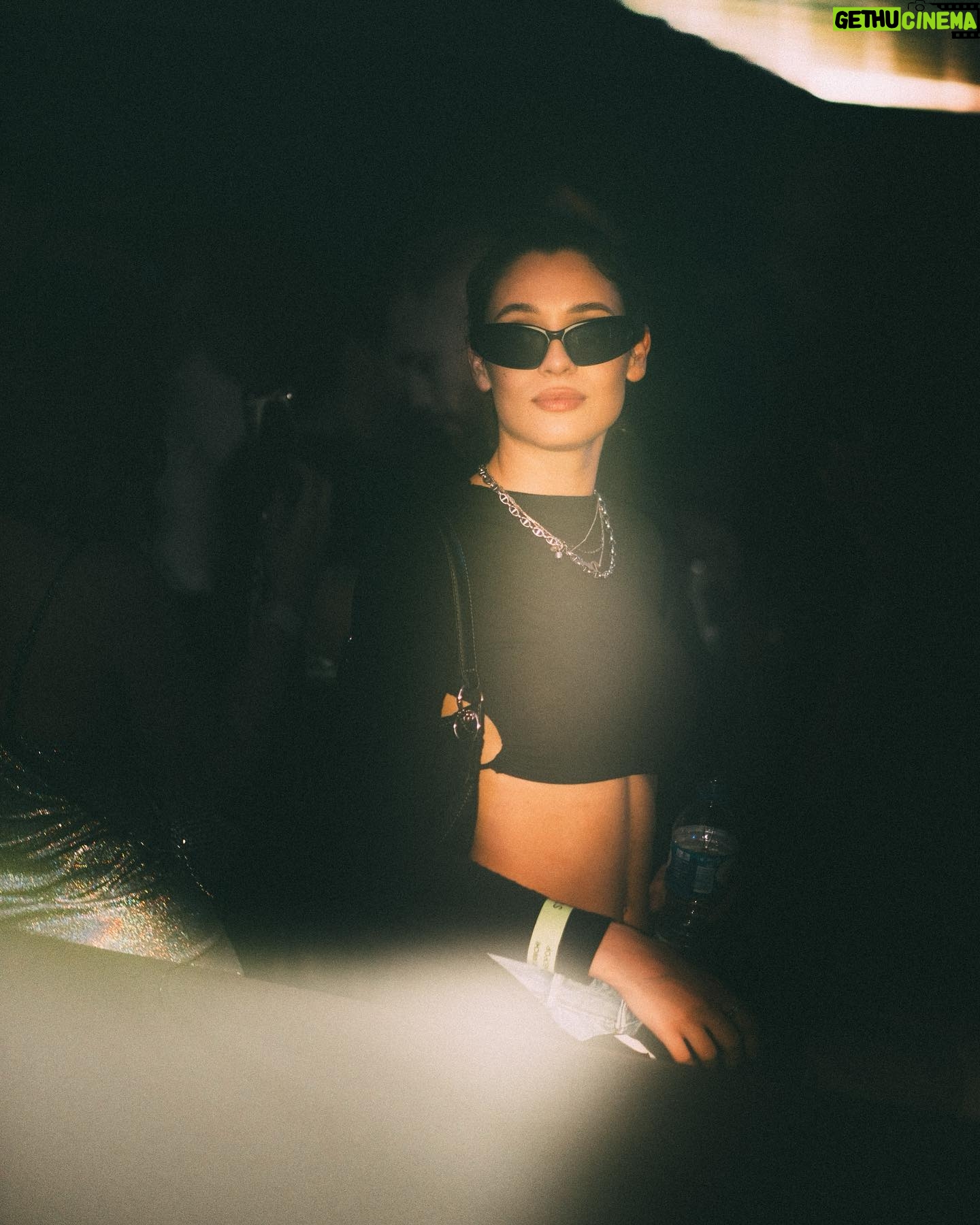 Daniela Melchior Instagram - Night owl