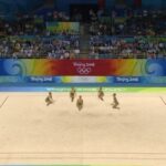 Daniela Mercury Instagram - Fiquei muito feliz em rever esta apresentação belíssima que aconteceu nas Olimpíadas de 2008 🏅 Me emocionei em saber que minhas canções inspiram movimentos tão belos de atletas fortes e talentosíssimas. Este ano temos os jogos olímpicos! Estou muito animada em ver essa nova geração de jovens atletas que representam tão bem o nosso país! 🇧🇷 Vamos Brasil!!!! #danielamercury #olimpiadas #ginastica #atoetas #danca #rainha #axe #jogosolimpicos #brasil #cantodacidade