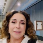 Daniela Mercury Instagram – Eu e Malu visitamos o @masp. Veja nosso Vlog #danielaemalumercury #masp #danielamercury