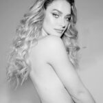 Daniela Nicolás Instagram – Que el amor sea infinito mientras dure ♥️ 
@isidorajose.mua me recordó esta foto que hicimos para @revistasarah ♥️