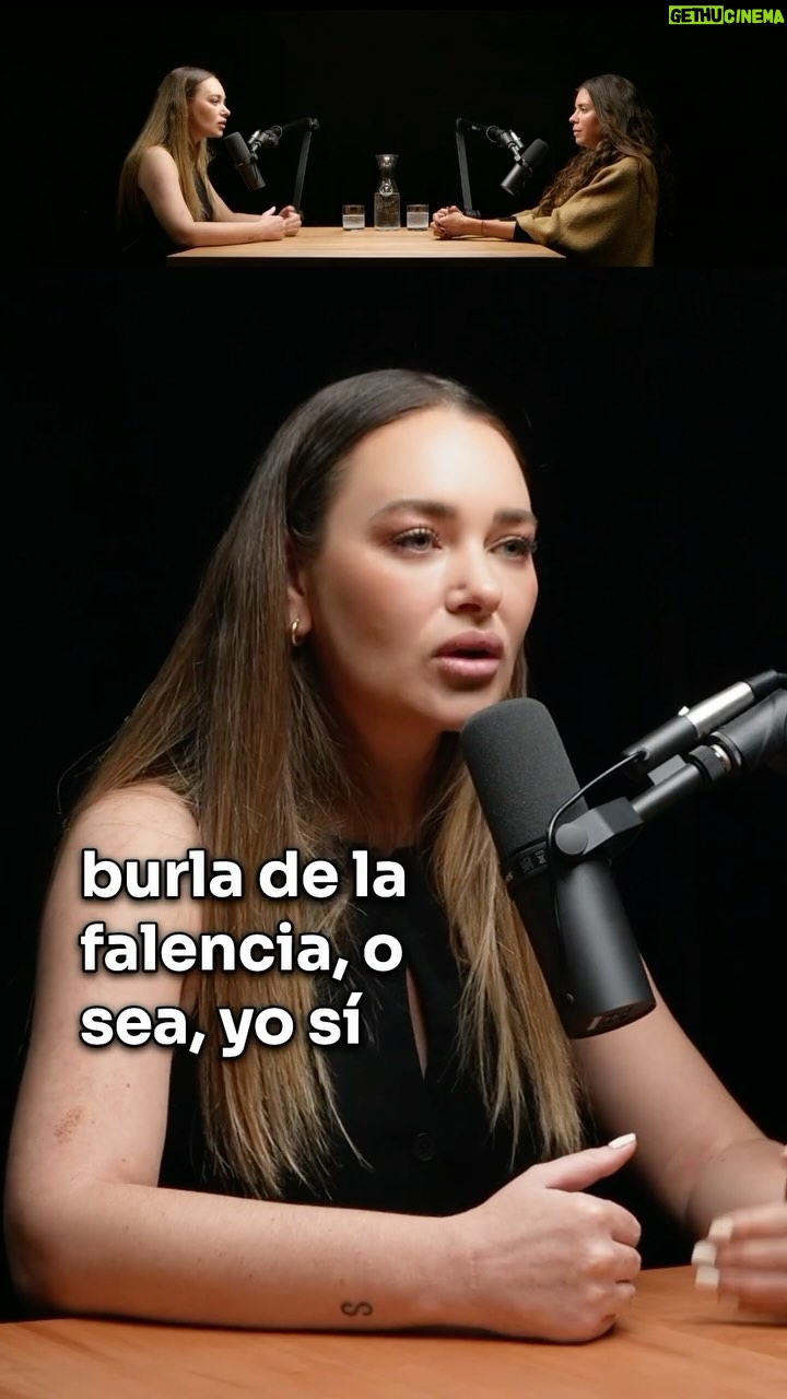 Daniela Nicolás Instagram - Cuando @danielanicolas estaba representándonos y dejándonos en lo alto en el concurso Miss Universo en Estados Unidos, finalmente se tomó el internet porque se le chisporroteó una frase en inglés que se convirtió en un meme que se hizo viral. Nos quedamos con la falencia, con la burla, en vez de con el esfuerzo de una tremenda mujer que en la epicrisis de una enfermedad crónica se paró en un escenario mundial con tacos de 14 centímetros, fue escogida entre sus compañeras como la favorita, y una larga lista de etcéteras de logros. Reviven este capítulo de Más Que Titulares en el link de mi bio.
