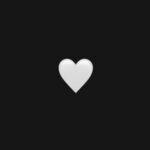Daniela Nicolás Instagram - Solo enviar amor. No hay palabras.