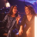 Daniela Romo Instagram – 🥰✨ Cuando grabamos el videoclip de Recordar es vivir @tlnovelas_tv @angelicavaleoriginal 

#DanielaRomo #AngélicaVale #tbt #juevesretro #Tlnovelas #Videoclip #detrásdecámaras #Mexico #cdmx #Recuerdos #recordar #recordaresvivivir