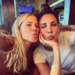 Daniela Ruah Instagram - Yesterday my sister from another mister, my Idaho companion and mama bear divine celebrated a milestone birthday! Love you so much lady! Flood her with love!!! @swrightolsen ♥️🌺♥️🌺♥️🌺♥️♥️♥️♥️🌺🌺🌺♥️🌺♥️🌺♥️🌺 . Ontem a minha mana, companheira de Idaho e mamã divina celebrou um aniversário especial! Inundem-na de amor!!! 🌺♥️🌺♥️🌺♥️🌺🌺♥️🌺♥️♥️🌺