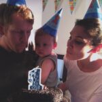 Daniela Ruah Instagram – And in the blink of an eye, we’ve entered double digits… My boy is 10! I remember daddy and I hoping for you and now not only are you here, you’re an incredible kid. Sensitive, whip smart, hilarious, creative, sporty, a phenomenal big brother and son. Happy birthday to our first born! May you lead with love and compassion & may life smile at you always ♥️
.
E num pescar de olhos, entrámos nos duplos dígitos… O meu puto fez 10! Lembro-me tão bem dos tempos em que o pai e eu desejávamos ter-te, e agora não só estás aqui, como és um miúdo incrível. Sensível, espertíssimo, hilariante, criativo, desportivo, e um mano e filho fenomenal. Parabéns ao nosso mais velho! Que lideres sempre com amor e compaixão, e que a vida te sorria sempre ♥️