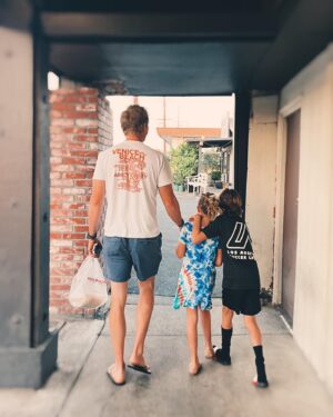 Daniela Ruah Instagram - We could not be more in love and proud of this kid. Our youngest cub turned 7 today and we had a weekend of celebration and love. May you continue to work really hard at everything you do and may life smile at you always ♥️♥️
Happy birthday to this incredible little girl that we’re lucky to call ours, and raise ♥️♥️♥️
.
Não podíamos estar mais orgulhosa e apaixonada por esta miúda. A nossa filhota fez hoje 7 e tivemos um fim‑de‑semana de celebração e amor. Que continues a esforçar-te em tudo e que a vida te sorria sempre ♥️♥️♥️ Parabéns a esta miúda incrível que temos tanta sorte de ser nossa e de educar ♥️♥️♥️
.
#Birthdaygirl #thisis7 
#Cub #daughter #kid #birthday #family #love #happy #feliz #filhota #familia #sister