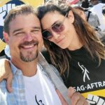 Daniela Ruah Instagram – Today was strong and necessary. To all the @iatse & @dga members and supporters of @wgastrikeunite & @sagaftra I am so grateful to have walked alongside all of you today. Saw so many people I have loved for over 14 years coming together again in strength ♥️
.
Hoje fomos com força e necessidade. Aos membros do #iatse e #dga e apoiantes da greve de escritores e artistas em frente das câmaras, tenho muito orgulho por ter andado lado a lado convosco hoje. Vi tanta gente que adoro há mais de 14 anos a juntarem-se mais uma vez com força ♥️ 
 #unite #strike #sagaftra #wga