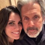 Daniela Ruah Instagram – A few more #BTS 😜🫶🏼
.
Mais umas dos #bastidores 😜🫶🏼
.
@ncisverse #directing #ncis #season21 #lovewhatIdo #happy