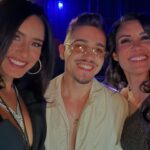 Daniela Ruah Instagram - Que noite linda a celebrar a nossa cultura e música dentro e fora de Portugal! Os @ipma_awards é organizado por um grupo de imigrantes ou filhos de imigrantes portugueses que fazem questão da manter a alma portuguesa e a nossa língua… que orgulho… Obrigada aos incríveis artistas que se juntaram a nós e ao novos amigos que fiz este ano… @ricardofarias118 o meu parceiro de palco, és O MAIOR! 🇵🇹🇺🇸🇵🇹🇺🇸🇵🇹🇺🇸🇵🇹🇺🇸🇵🇹🇺🇸🇵🇹🇺🇸🇵🇹🇺🇸🇵🇹🇺🇸🇵🇹🇺🇸 What a beautiful evening celebrating our musical culture inside and out of Portugal! The #IPMA organization is made up of portuguese immigrants, or their kids, who make a point of maintaining their portuguese soul and our language… so proud… Thank you to the incredible artists who joined us this year and the the new friends I’ve made… @ricardofarias118 my co-host, YOU ROCK! . The LOOK 👗 @nunobaltazarnb 💇🏻‍♀️@kelc__88 💄 @mrs.karinajaneiro