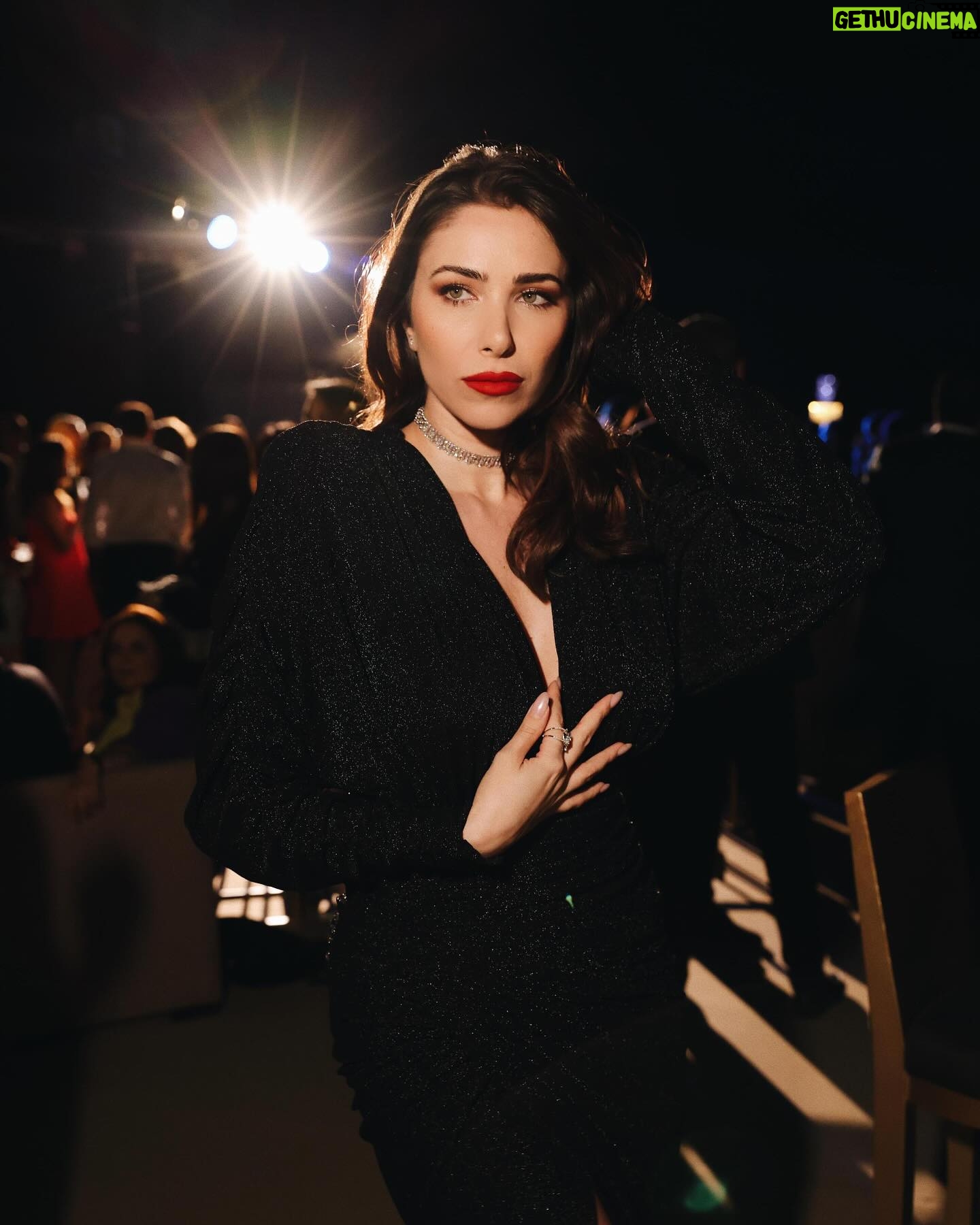 Daniella Rahme Instagram - Under the Moroccan stars ✨🇲🇦 #DaniellaRahme #دانييلا_رحمة #المغرب #Morocco