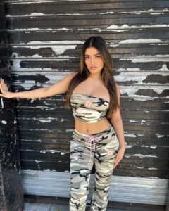 Daniella Salvi Instagram - Blessed & grateful 🤍