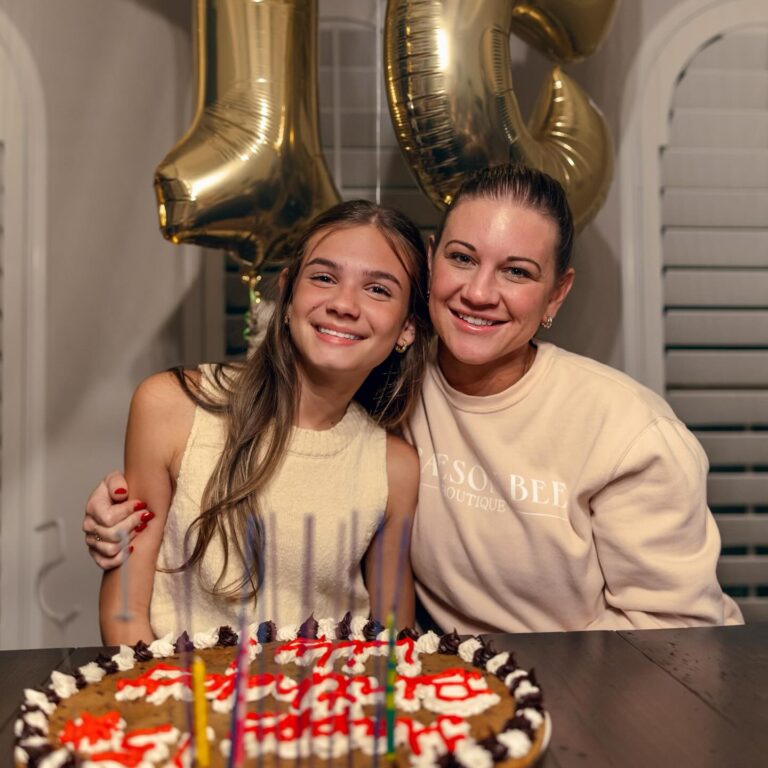 Danielle Busby Instagram - Happy Birthday to my little Lily Claire! Can’t believe you are 15 yrs old!!! You have grown into such a wonderful little lady and I love that you still have your same little kid smile and laugh! Don’t ever change that! Love you LC!! #anotherbirthday #itsabuzzworld